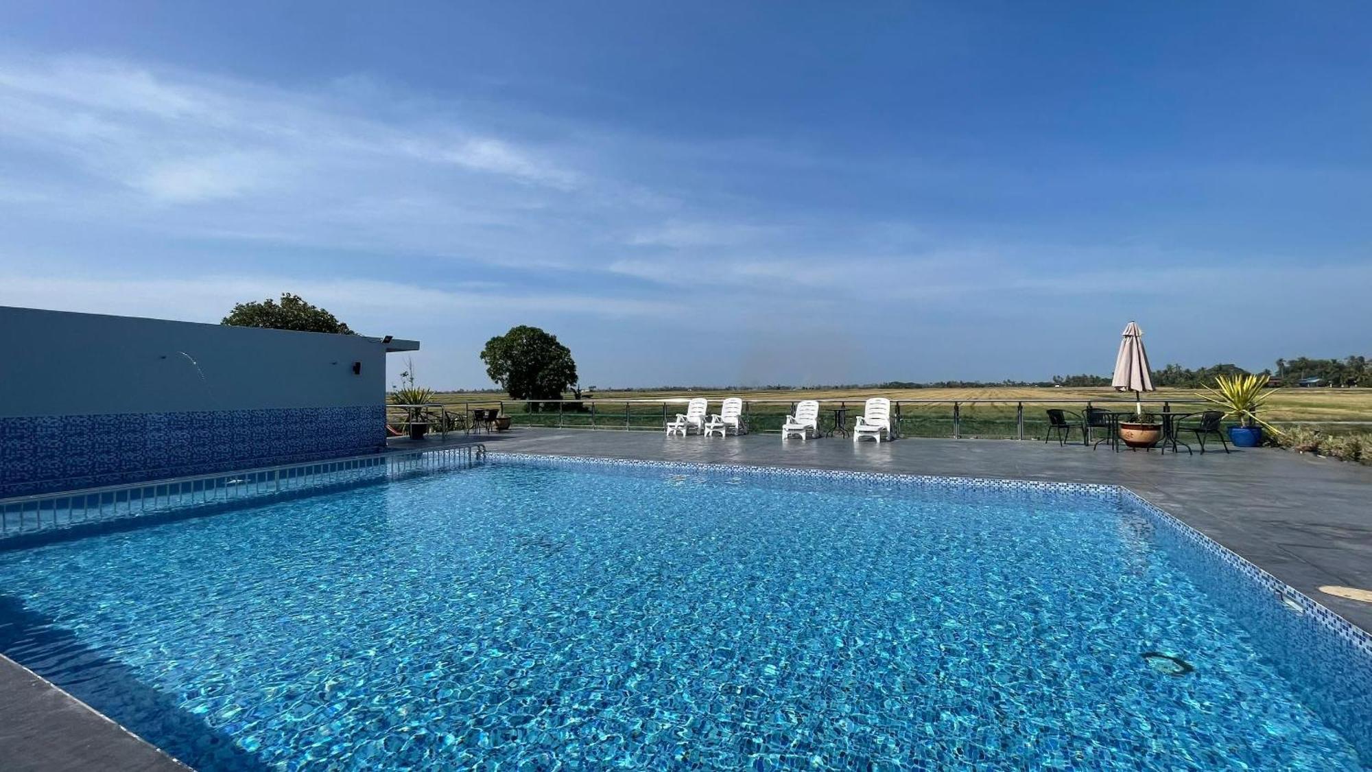 Country Road Homestay Simpang Empat  외부 사진